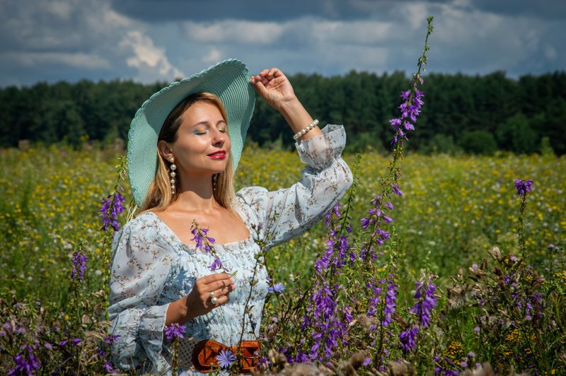 Composition bohème avec fleurs des champs — interflora